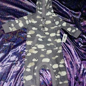 Old Navy Infant Sleeper
